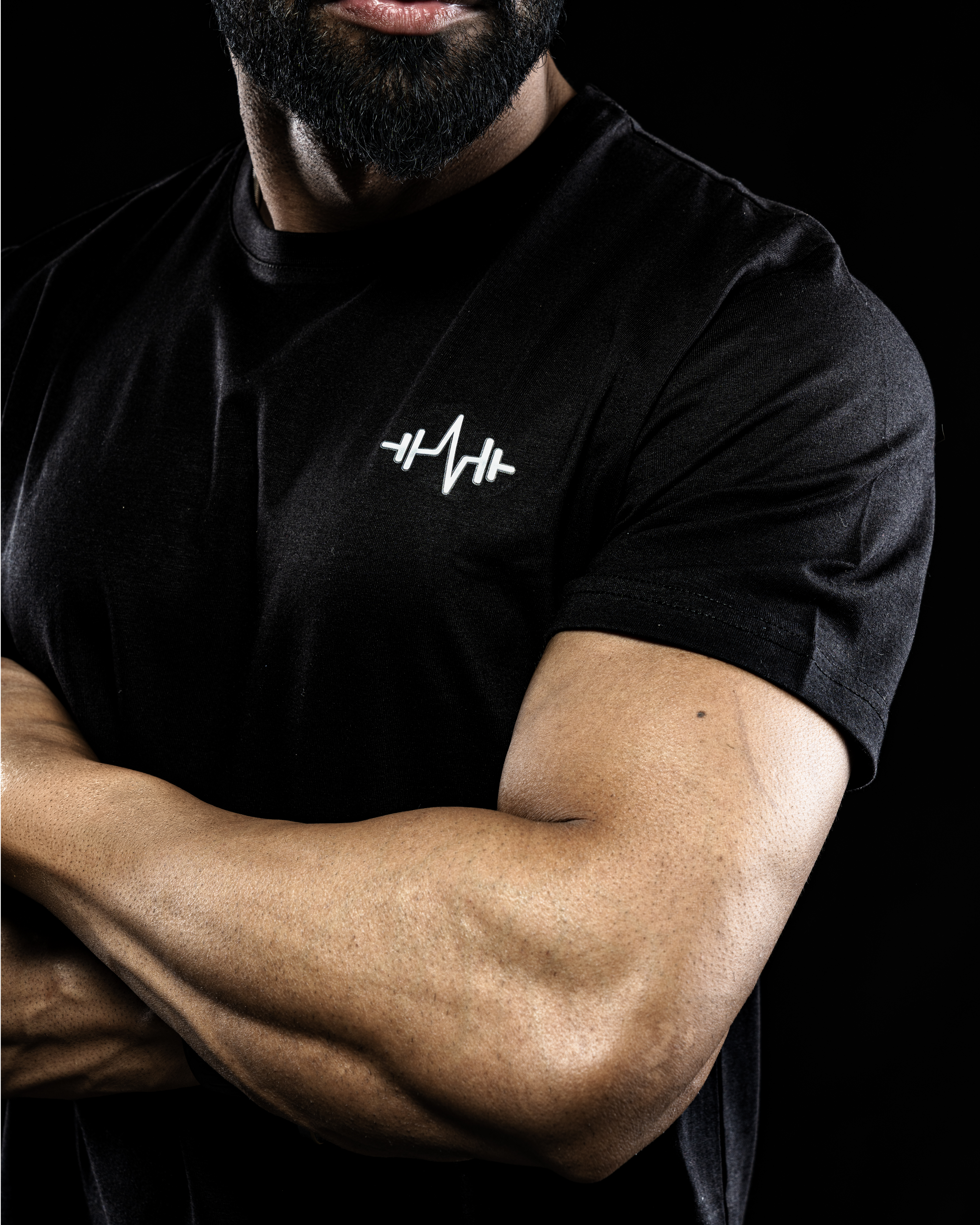 Athletic performance garment and physique in motion